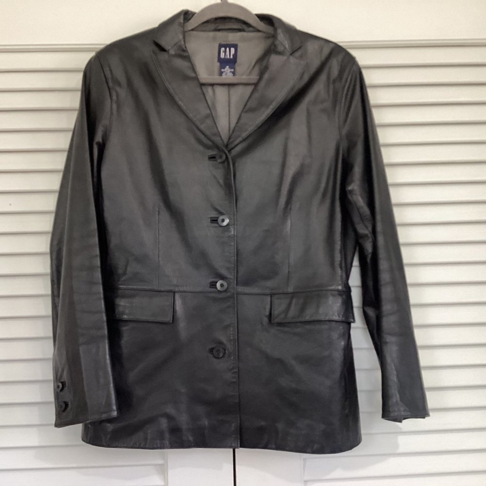 Vintage GAP Women Leather Jacket size M